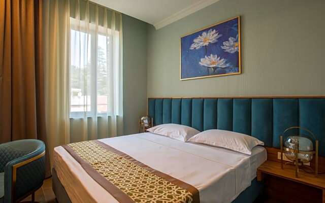 Grand opera Hotel
