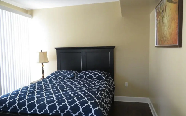 2 Bed 2 Bath in Studio City