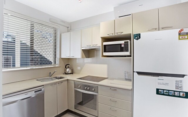 Bay Village Unit 14 47 Shoal Bay Road