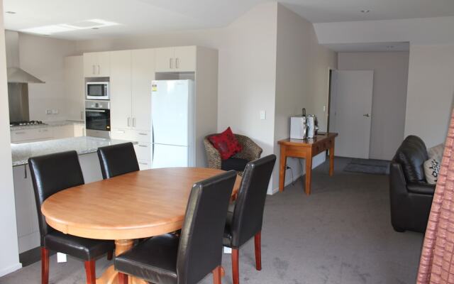 3 Bellbird Place
