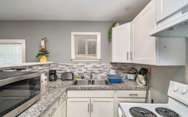 HTX Spacious Apt Parking Near Dtown NRG