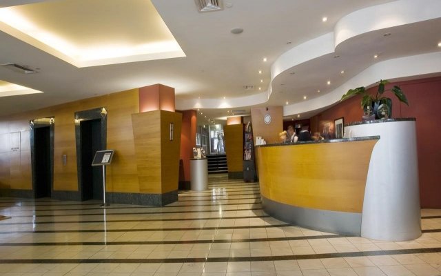 Clarion Suites Gateway