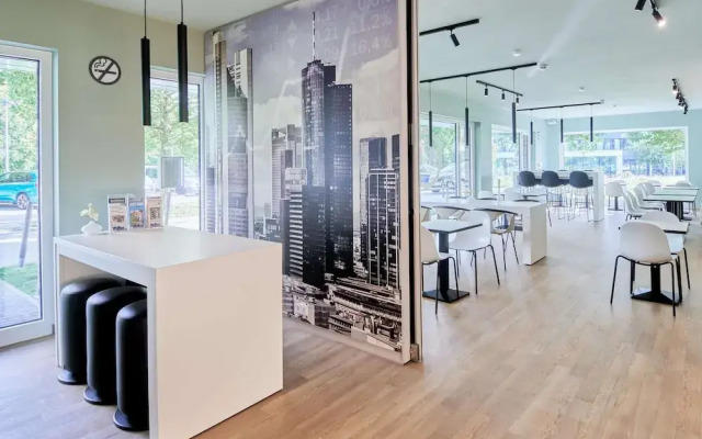 B&B Hotel Frankfurt-West