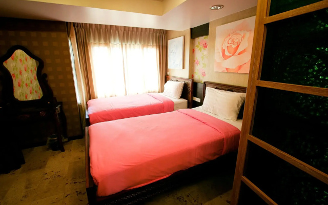 Sabai Sabai @ Sukhumvit Hotel