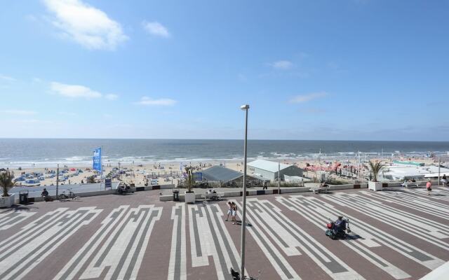Favaugeplein - The Sunset Boulevard