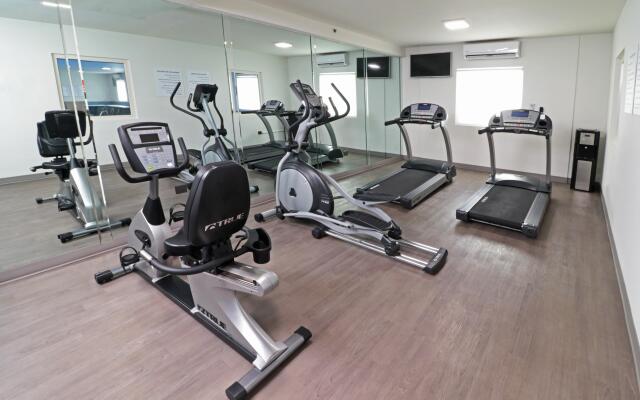 Holiday Inn Express Piedras Negras by IHG