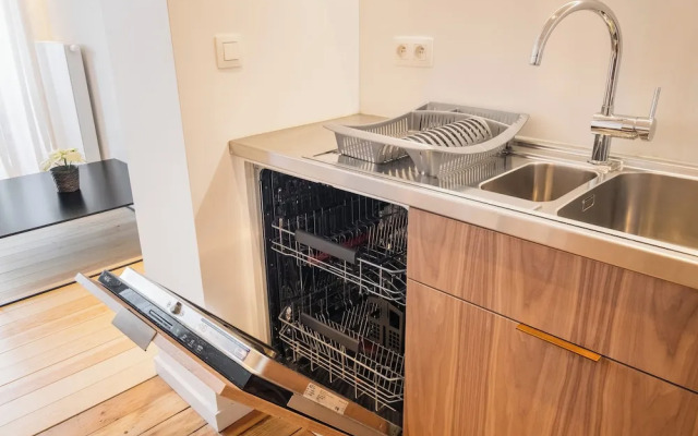 New Apartment Center of Trendy St Gille