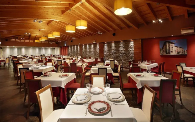 Hotel Restaurante Revestido