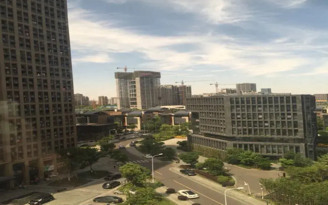 Ningbo East Shipu Hotel