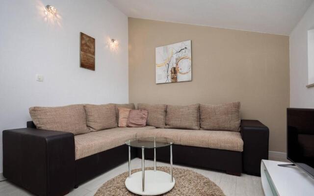 Pavao Apartments