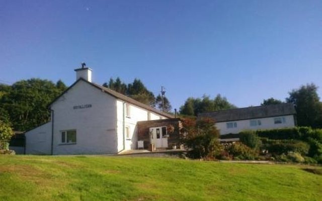 Brynllydan Country Guest House
