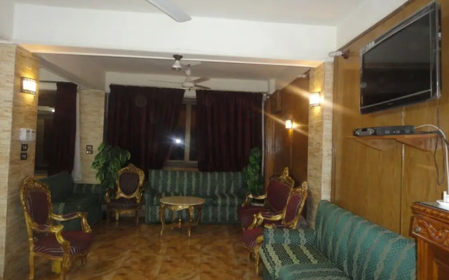 Sphinx Guest House