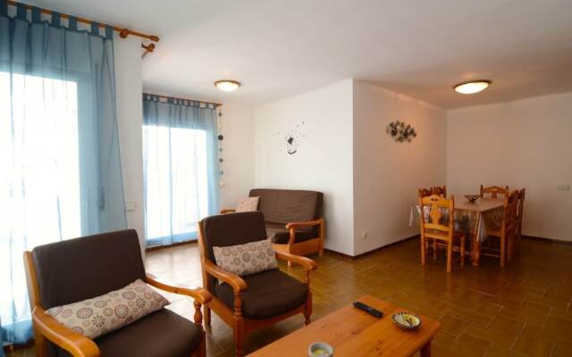 Apartamentos Puig Surada 13