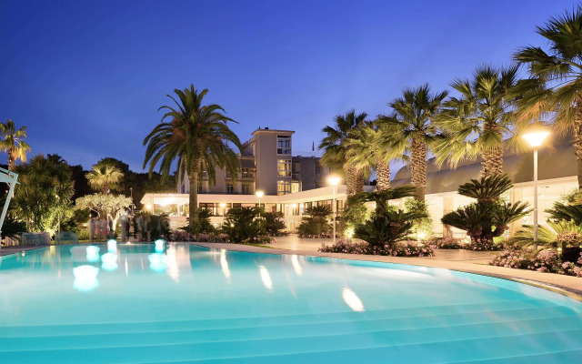 Esplanade Boutique Hotel