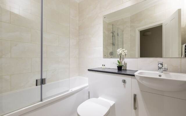 Oxford Street - Bloomsbury Apartment