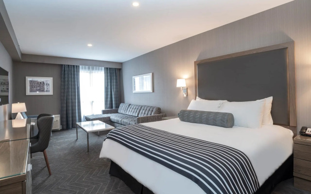 Sandman Signature St. John's Hotel