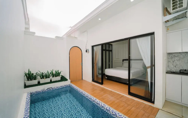 Marina Villa 1