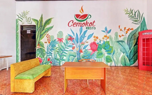 OYO 90446 Hotel Pajang Indah