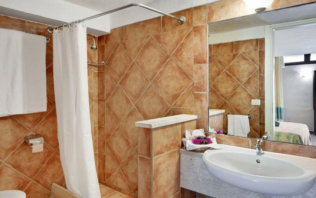 Colonna Hotel Du Golf