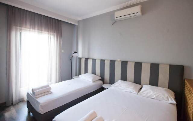 Xenios Hotel