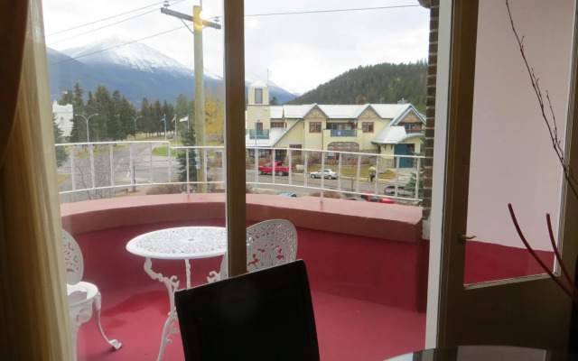 Athabasca Hotel