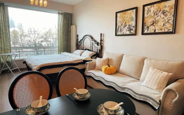 Beijing Furnished Apt with Queen bed – Guest Rooms – Beijing