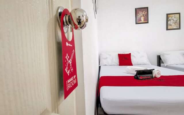 RedDoorz near Davao Medical School Foundation