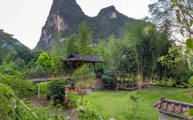 Yangshuo Yijing Mountain House