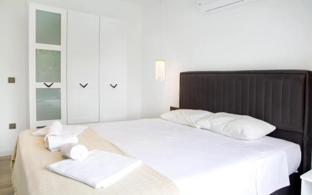 BD4108 Two Bedroomed Villa withPool inBodrumYalikavak