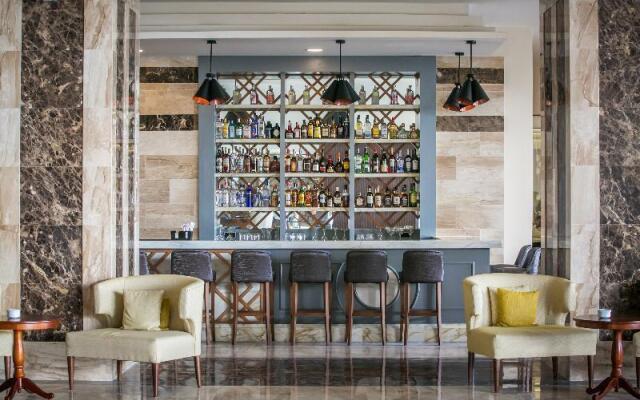 Majestic Mirage Club