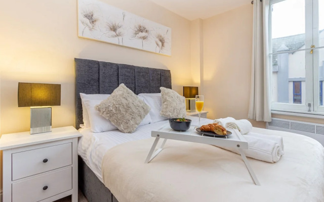 Worcester City Centre Apartment - 2 Bedrooms