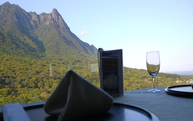 Yakushima Iwasaki Hotel