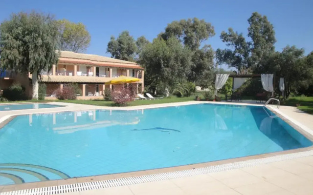 Tellis Holiday Rooms