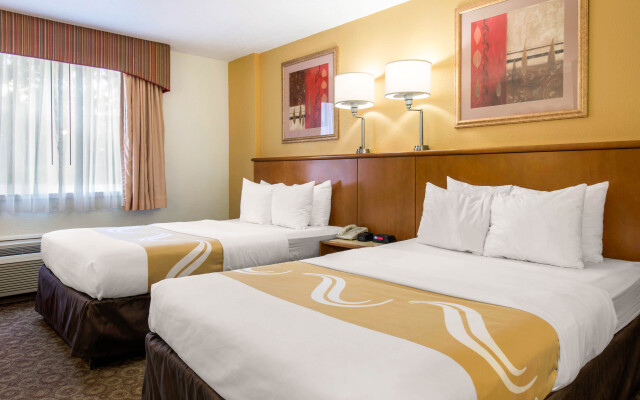 Quality Inn & Suites Near the Theme Parks