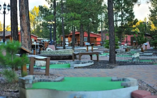 The Roundhouse Resort