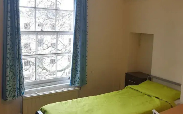 Holland House - Hostel