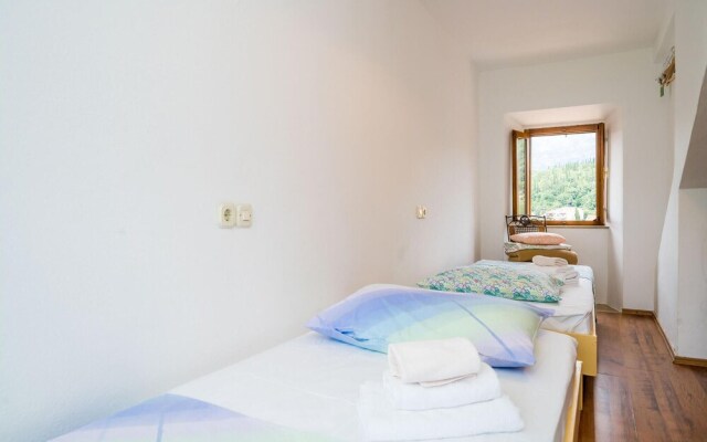 Stunning Home in Gruda With Wifi and 2 Bedrooms