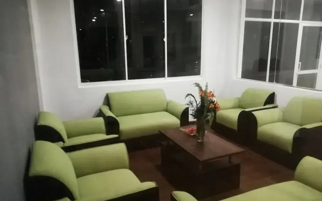 Tea Mount Forest Hotel