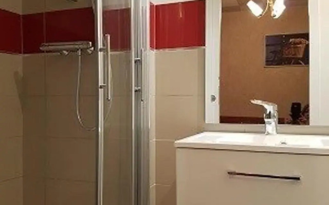 Appartement Cauterets, 2 pièces, 4 personnes - FR-1-234-128