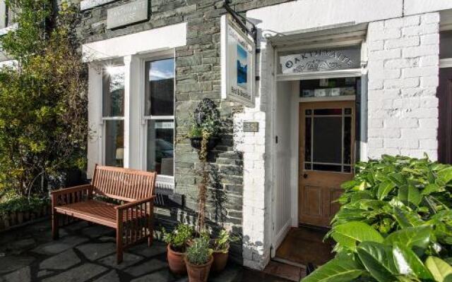 Oakthwaite Guesthouse