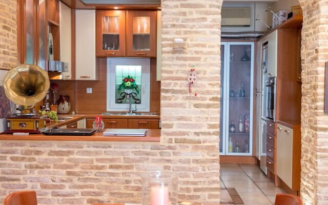 Athenian Luxury House