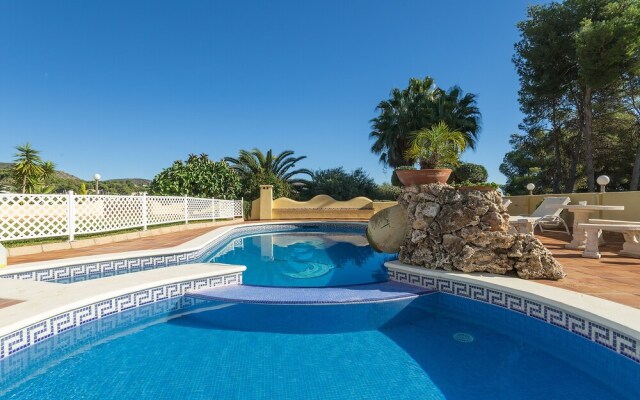 Villa Solhabitat La Sort