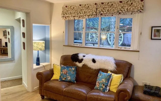 Vinegar Hill Pottery B & B