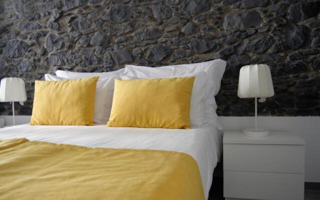 Apartamentos Funchal by Petit Hotels