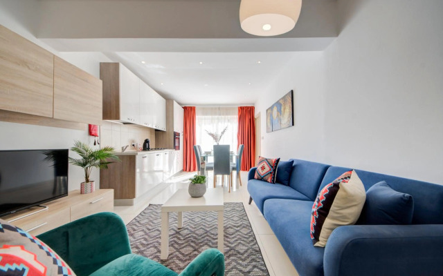 Sliema Ferries 2-bedroom Apt with views