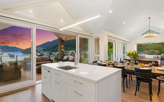 Stonehill Villa 1