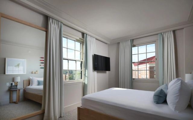 Hotel Weyanoke