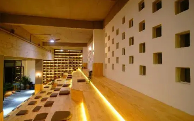 Itree Courtyard Resort