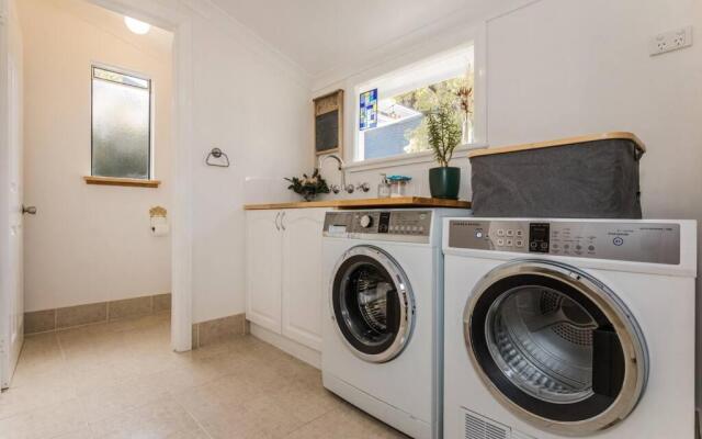 West View Cottage by the BnB Collection