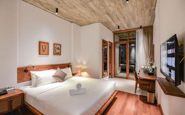 22Land Residence Hotel